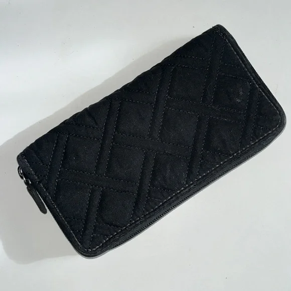 Vera Bradley Grab & Go Organizing Wallet Classic Black quilted diamond - Picture 3 of 11